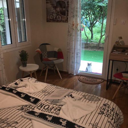 La Vie En Rose Studio,Close To Beach, Paleo Faliro Athén Kültér fotó